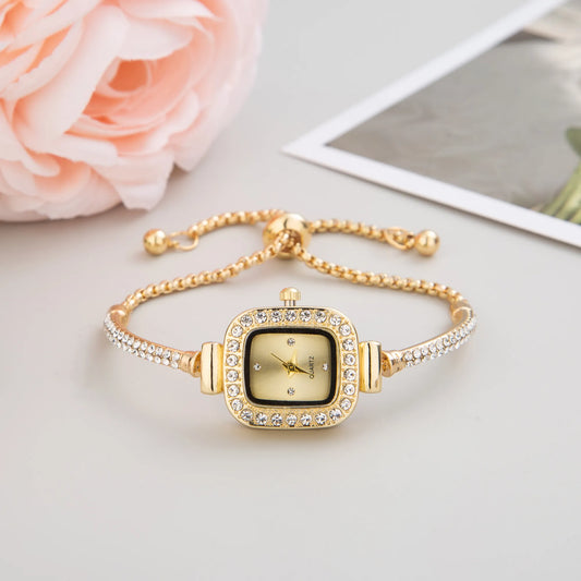 2023 Cute Bracelet Watches for Women Diamond Crystal Watch Fashion Quartz Stainless Steel Womans Wristwatches for Free Shiping